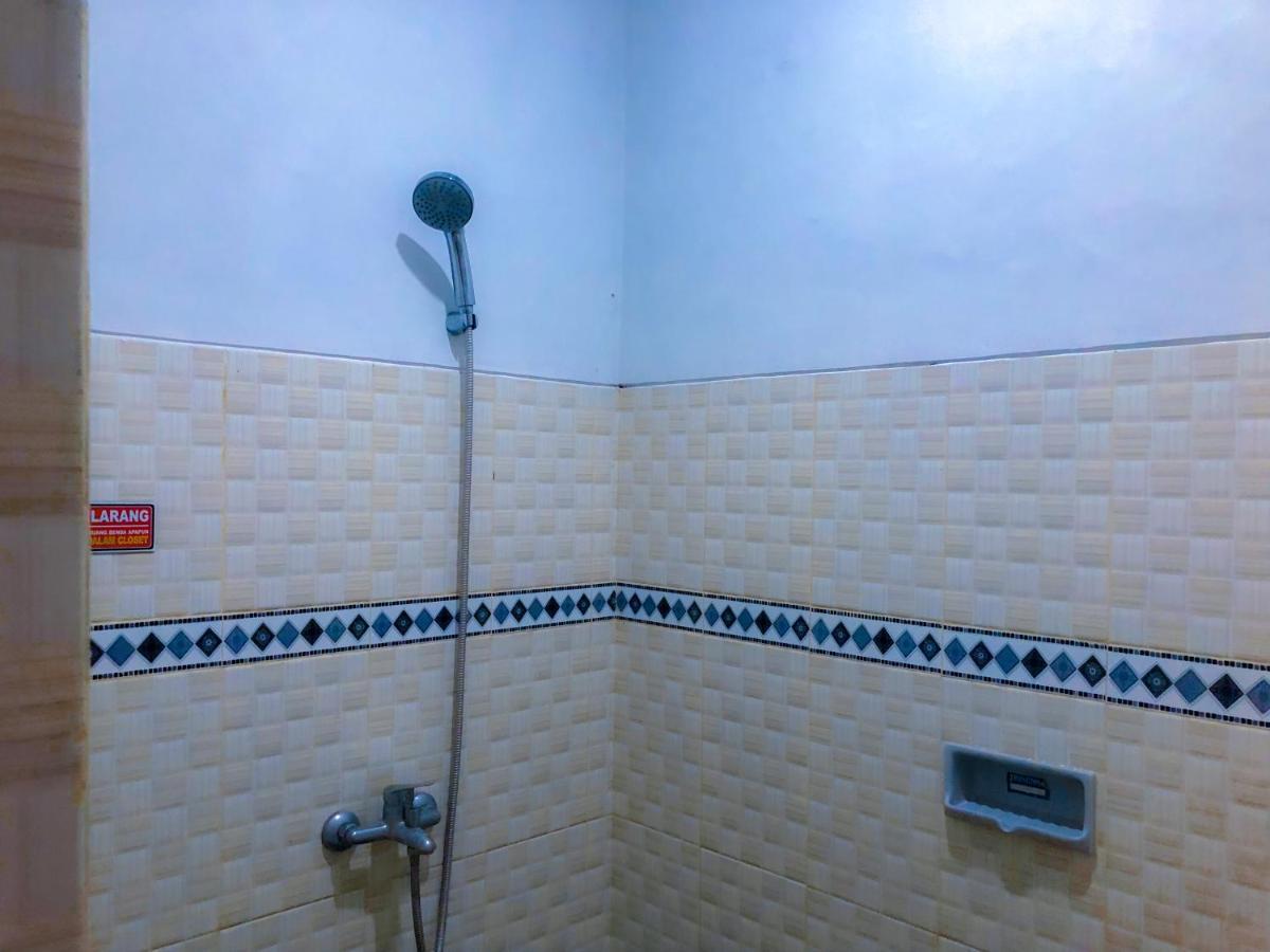 Twentynine Homestay Banyuwangi  Bagian luar foto