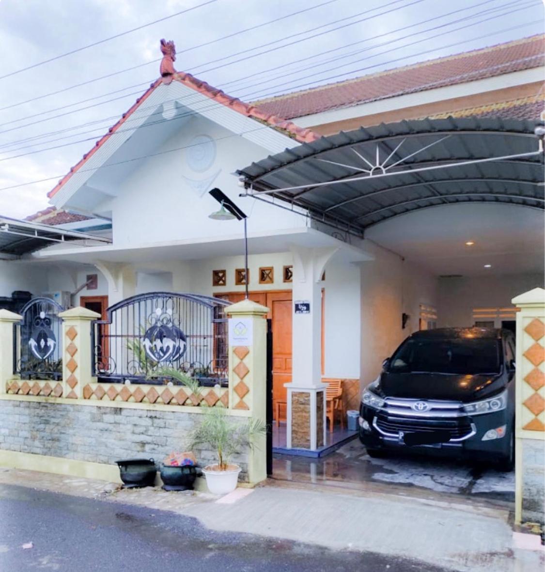 Twentynine Homestay Banyuwangi  Bagian luar foto
